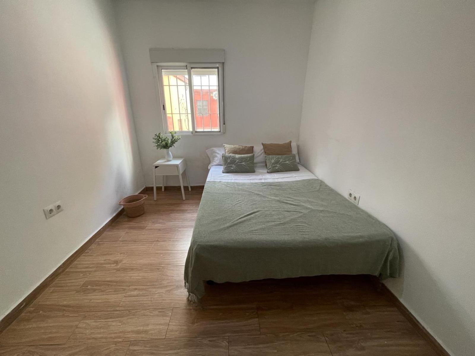 Triana Roomable Sevilla Eksteriør billede