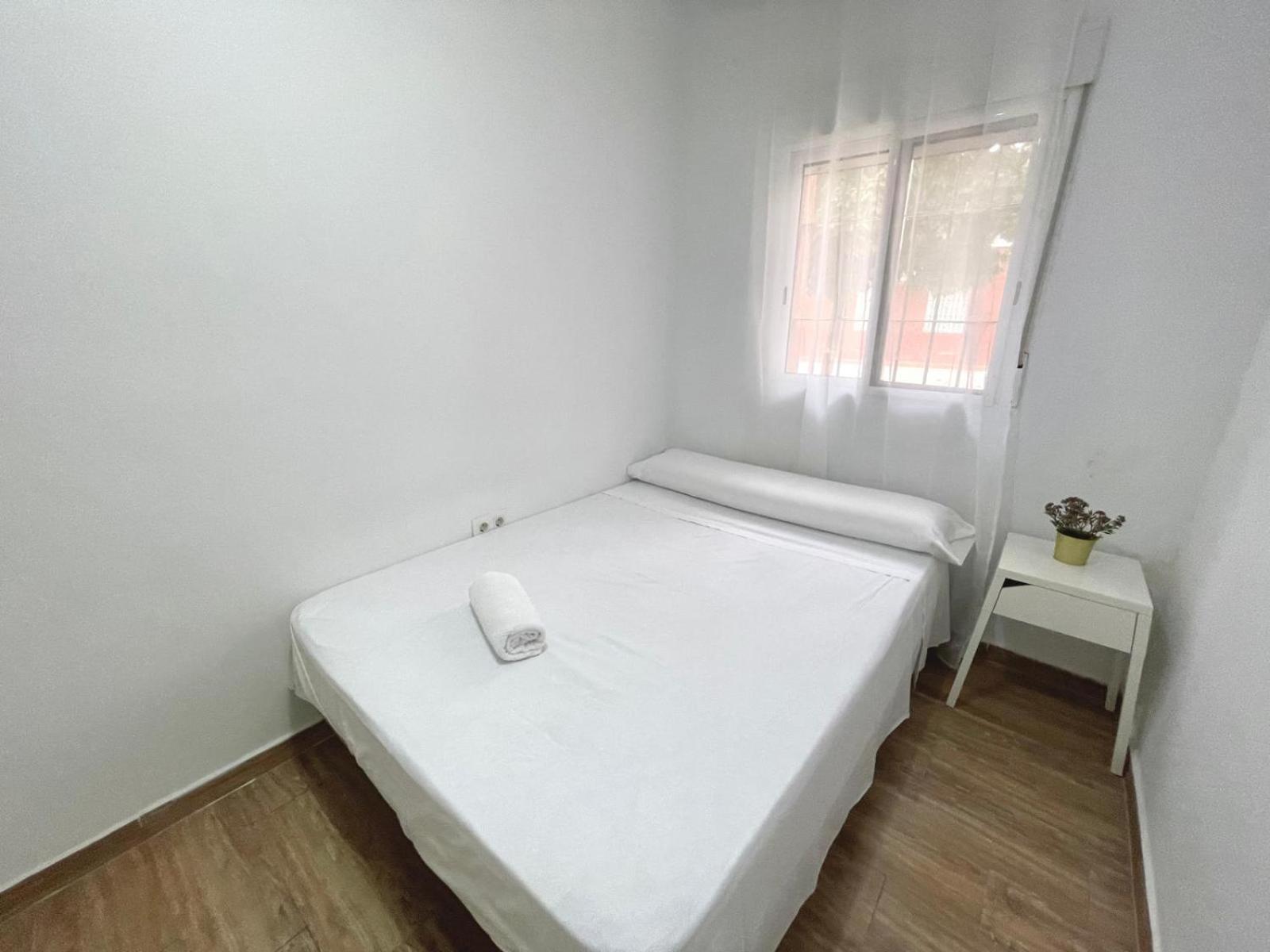 Triana Roomable Sevilla Eksteriør billede