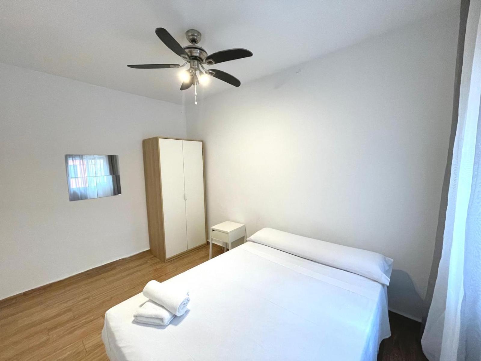 Triana Roomable Sevilla Eksteriør billede