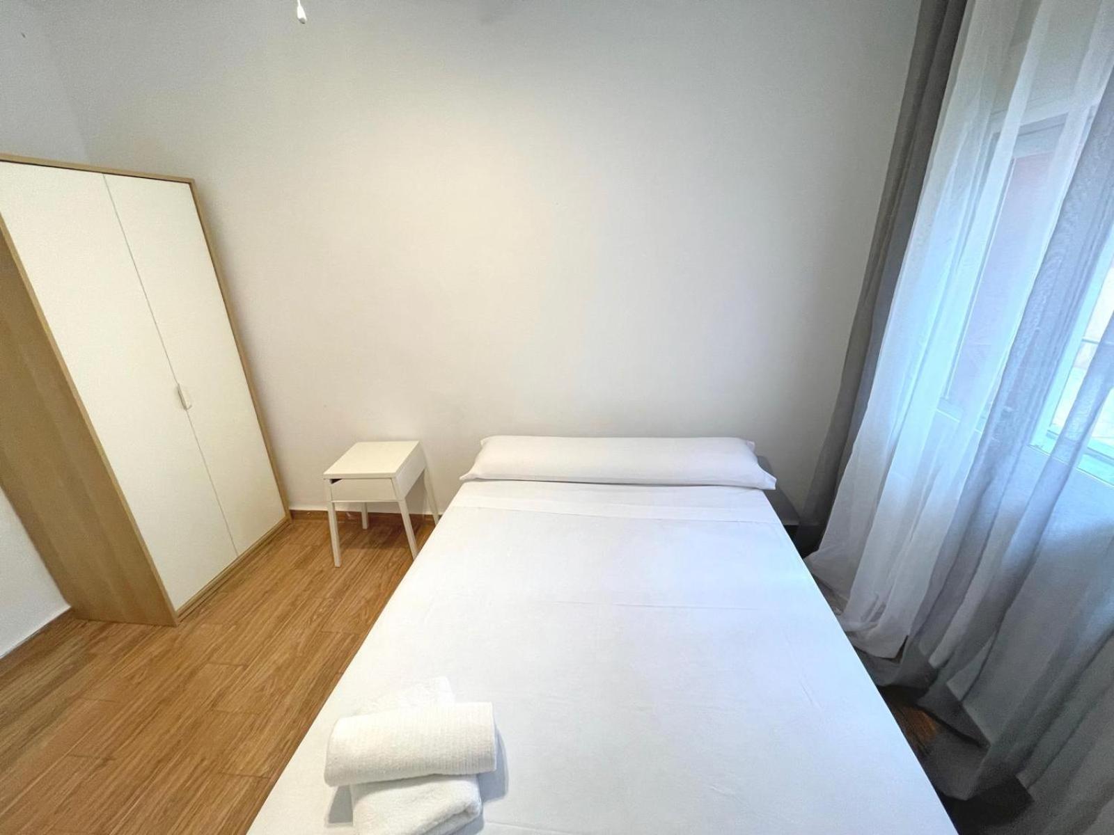 Triana Roomable Sevilla Eksteriør billede